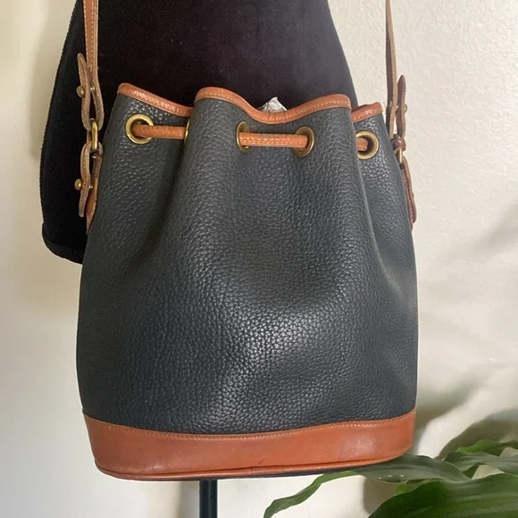 Dooney & Bourke Leather Bucket crossbody - Picture 9 of 13